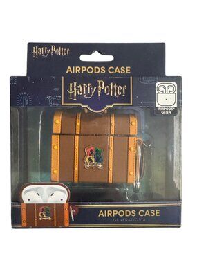 Harry Potter Hogwarts Trunk AirPods Gen 4 Case Cover CultureFly NWT